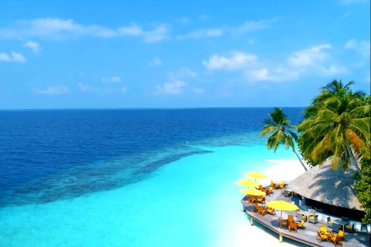 Аэрофлот возобновляет рейсы на Мальдивы