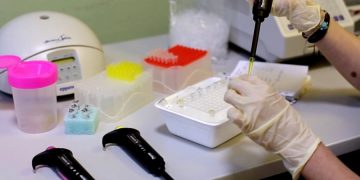 Визовый центр поможет туристам пройти тесты на Covid-19