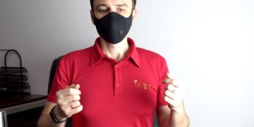 Туррынок обсуждает запрет авиакомпаний носить маски с клапанами