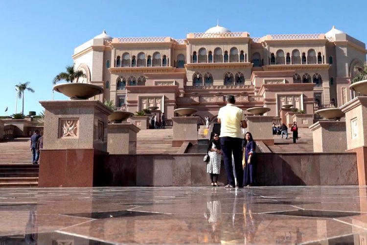 В Дубае открываются популярные парки развлечений