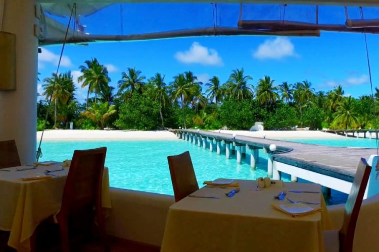 Обозначено количество отдохнувших на Мальдивах россиян