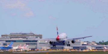 Airbus представляет концепт самолета с нулевыми выбросами