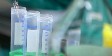 Туроператоры начали предлагать клиентам тесты на коронавирус