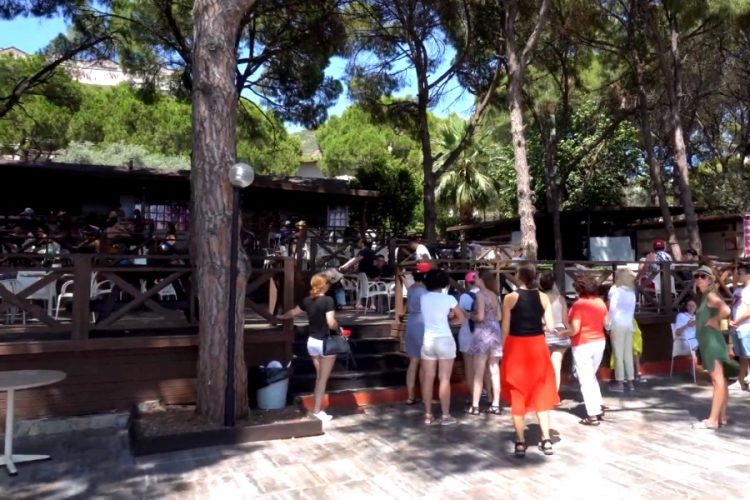 Евросоюз рассмотрит введение санкций против Турции. Крайним окажется туризм