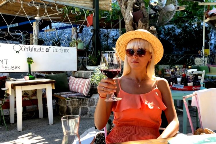 Туры в ОАЭ на первую половину октября аннулируют