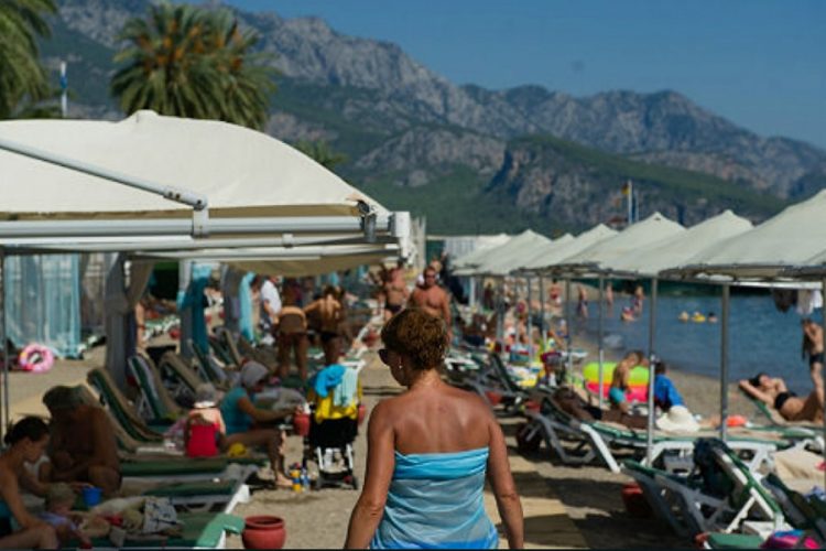 новость 20-10-2020 Россиян призвали воздержаться от поездок в Турцию. Как отреагировали турагентства?