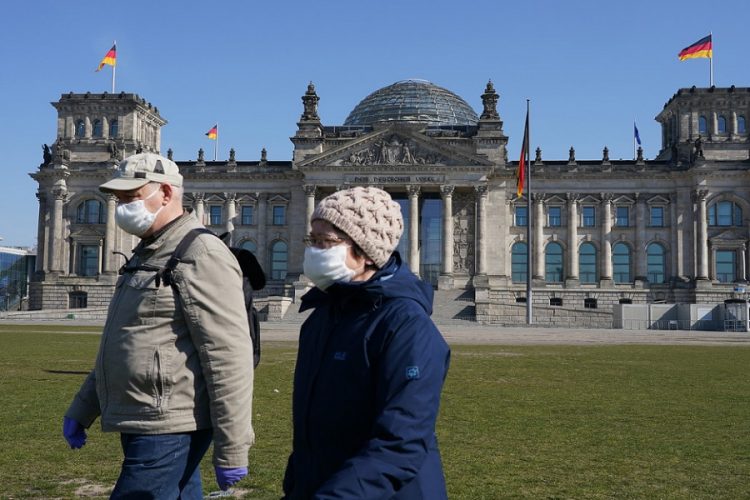 новость 13-10-2020 Германия отказалась от замены карантина тестами на covid