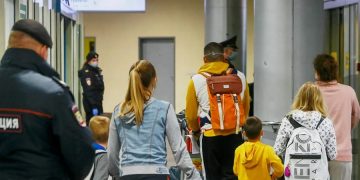 новость 20-10-2020 Московских туристов оштрафовали на 1 миллион рублей за отсутствие ПЦР-тестирования на COVID