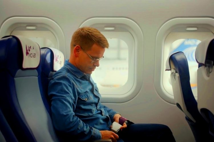 Обозначен риск заражения коронавирусом во время полета