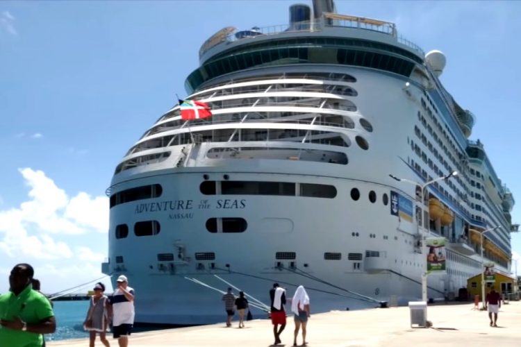 Royal Caribbean Cruises поставит на якорь еще больше кораблей