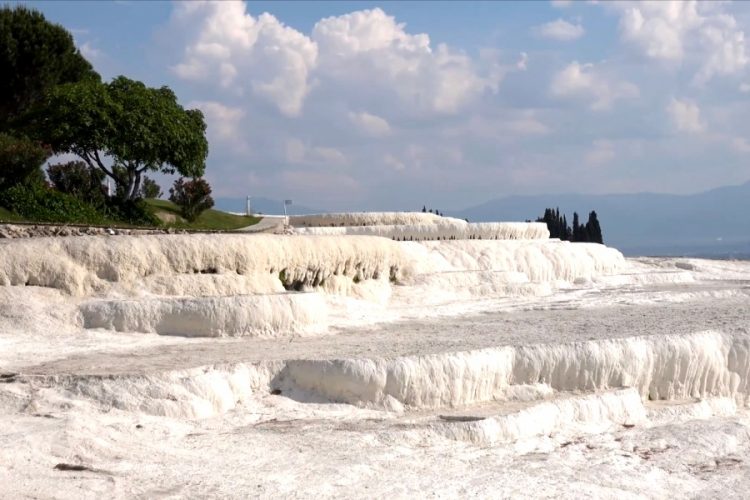 Улететь на отдых в Турцию можно за 15 000 рублей