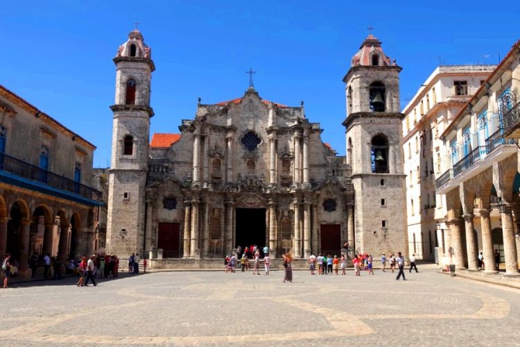 Обнародованы правила въезда в Японию, Сербию, Абу-Даби и на Кубу