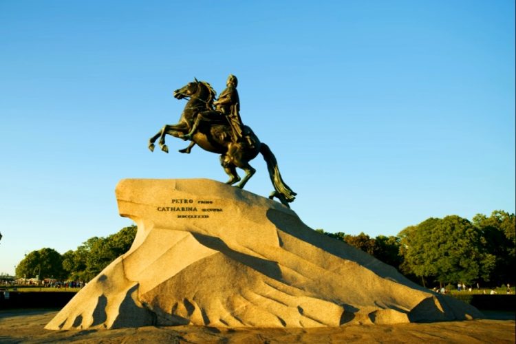 Центр Бронирования больше не сотрудничает с "Сетью ТБГ и Горячие туры"