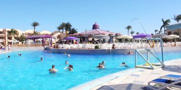 Число россиян в Хургаде и Шарм-эль-Шейхе растет