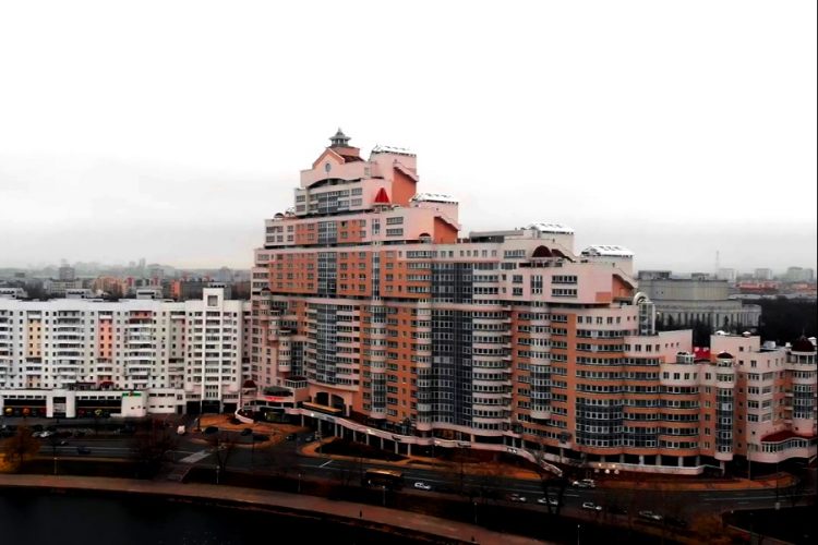 Тесты на коронавирус все же нужны во время въезда в Белоруссию