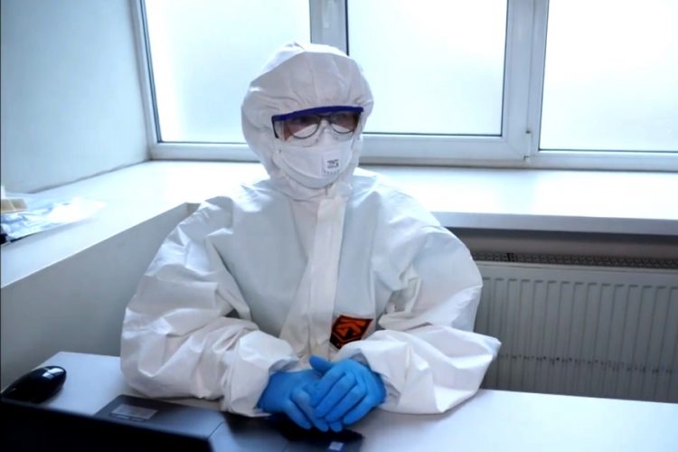 Аэропорт или поликлиника? Где можно пройти тест на covid быстрее?