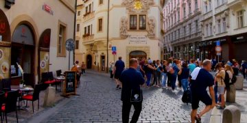 Прага смогла привлечь внимание туристов новой кампанией
