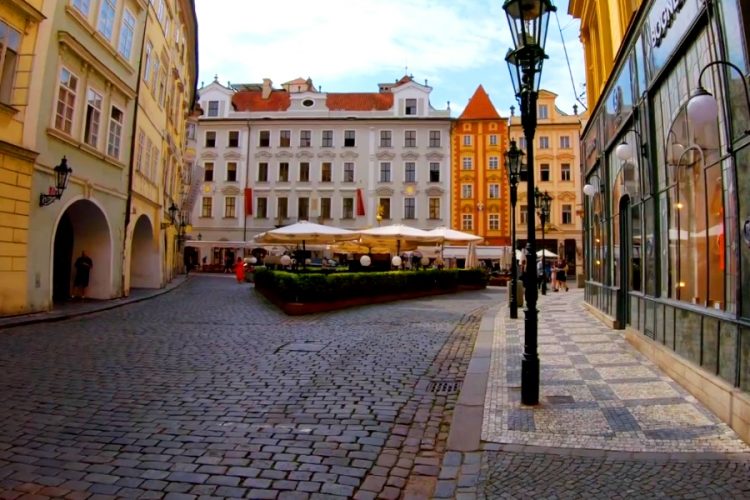 Чешская Республика внесла очередную лепту в разрушение международного туризма