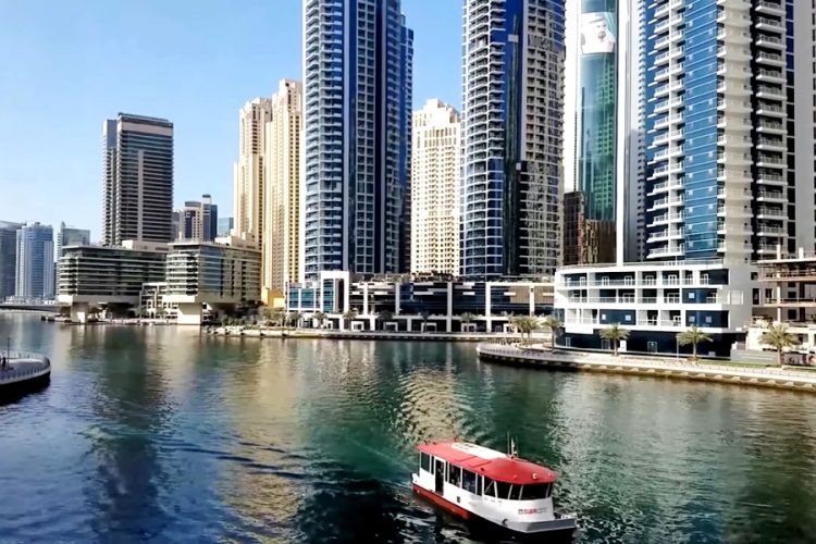 Кто повезет россиян в ОАЭ?