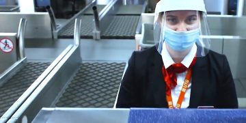В аэропорту Внуково так и не смогли решить одну из главных проблем туристов