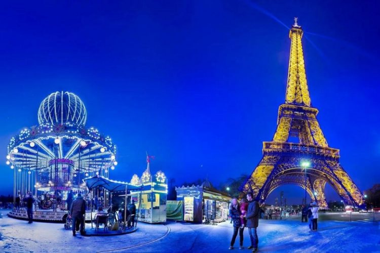новость 28-11-2020 Во Франции пытаются спасти Рождество. В декабре страна может открыться для туризма