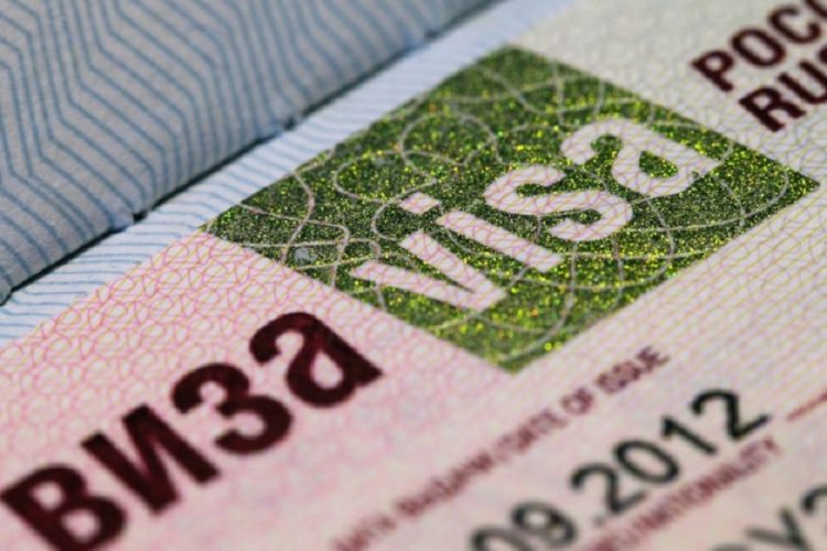 новость 04-11-2020 Российскую визу иностранцам будут выдавать на полгода