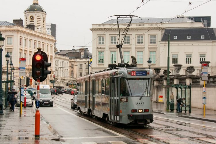новость 22-11-2020 Молодежи не нужно платить за поездку в общественном транспорте Брюсселя