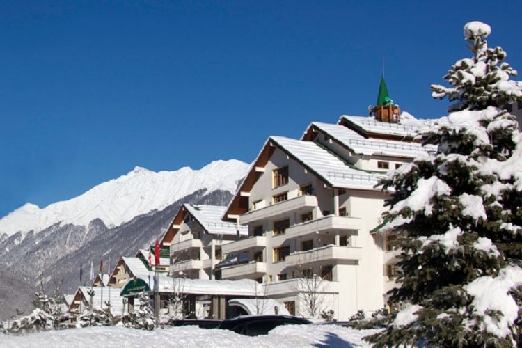 новость 01-11-2020 На новогодние даты распродано 95% номеров Красной Поляны