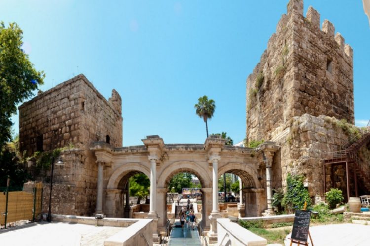 новость 30-11-2020 Антиковидные меры - повод отказаться от поездки в Турцию