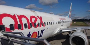 новость 12-11-2020 У 14 россиян, прилетевших на Кубу рейсом AZUR air, выявили covid