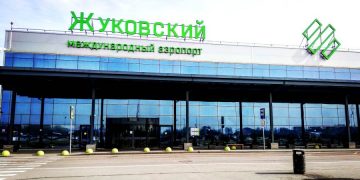 Операции по банковским счетам аэропорта Жуковский заморожены