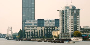 ВОЗ прокомментировала закрытие Европы на жесткий карантин