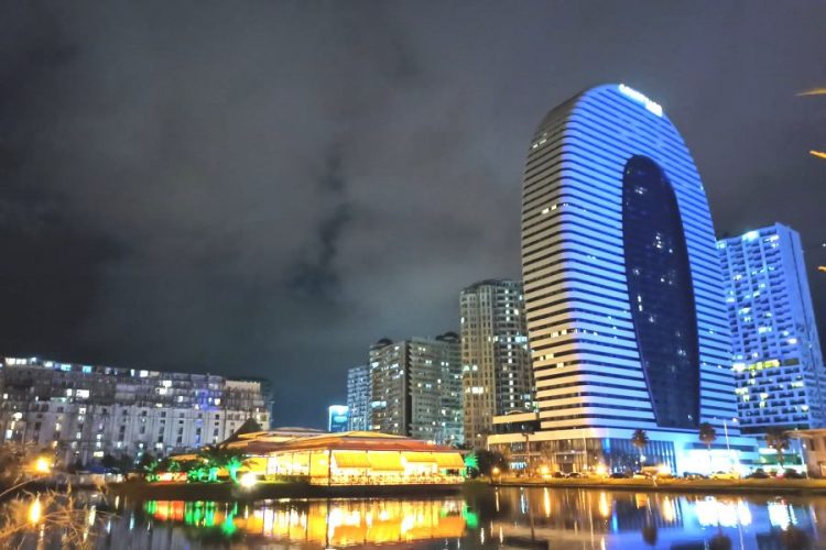 Грузинские чиновники приняли важное решение о новогодних праздниках - можно планировать поездки