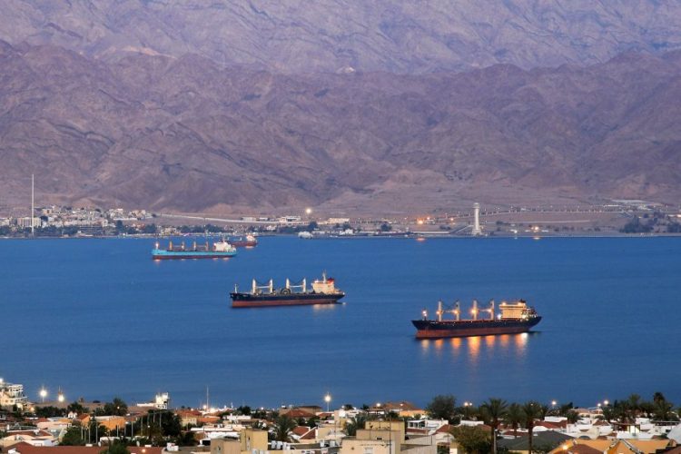 В Израиле организуют лотерею, чтобы определить, какие ТЦ смогут открыться