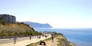 АЛЕАН: каждый 5 турист собирается летом 2021 года в Анапу