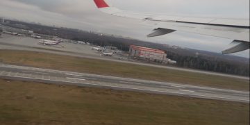 Аэропорты Москвы пострадали от ледяного дождя