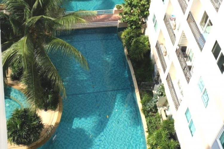 В газетах все чаще появляется неправдивая информация о визах в Таиланд