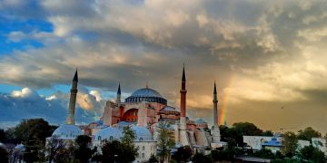 Туристический поток из России в Турцию сократился