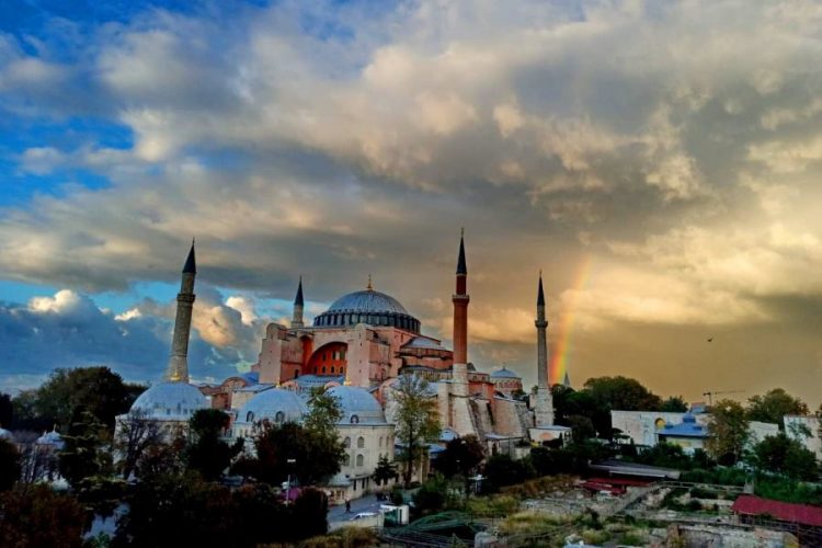 Туристический поток из России в Турцию сократился