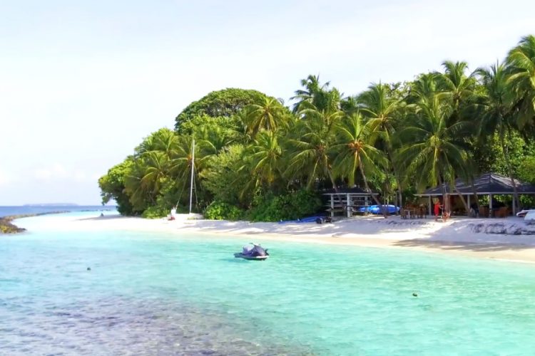 Насколько доступными являются новогодние Мальдивы?