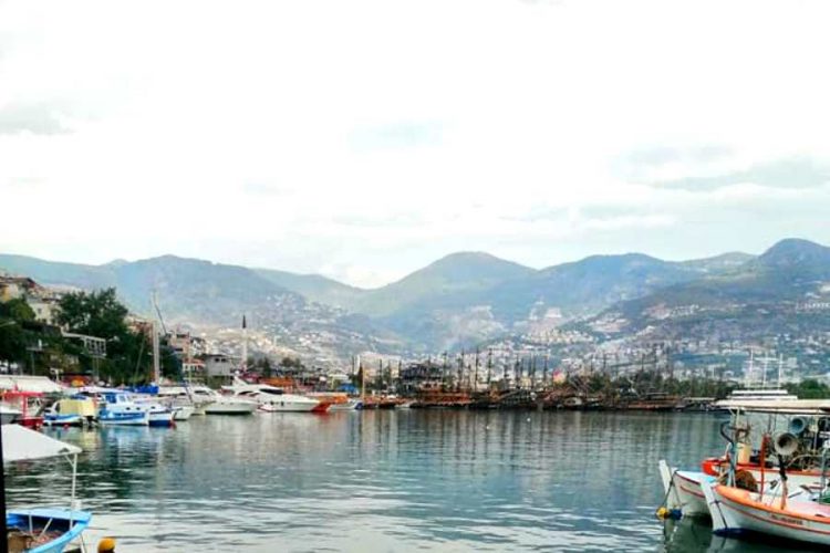 Туроператорам рекомендовали предупреждать туристов о рисках на отдыхе