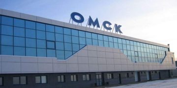 Срыв рейса обошелся сотрудникам аэропорта Омска в 600 000 рублей