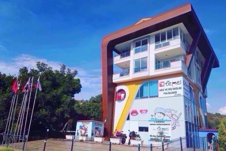 Туристам рекомендовали учесть важный момент при выборе страховки