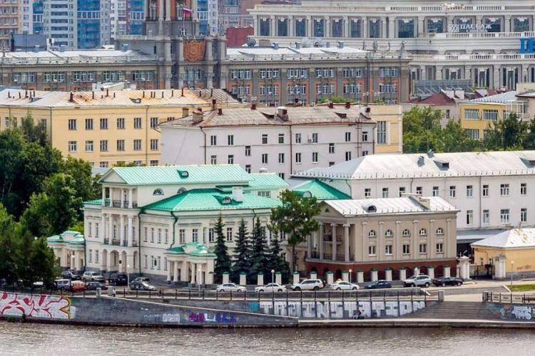 Ночные заведения Екатеринбурга хотят продолжить работу