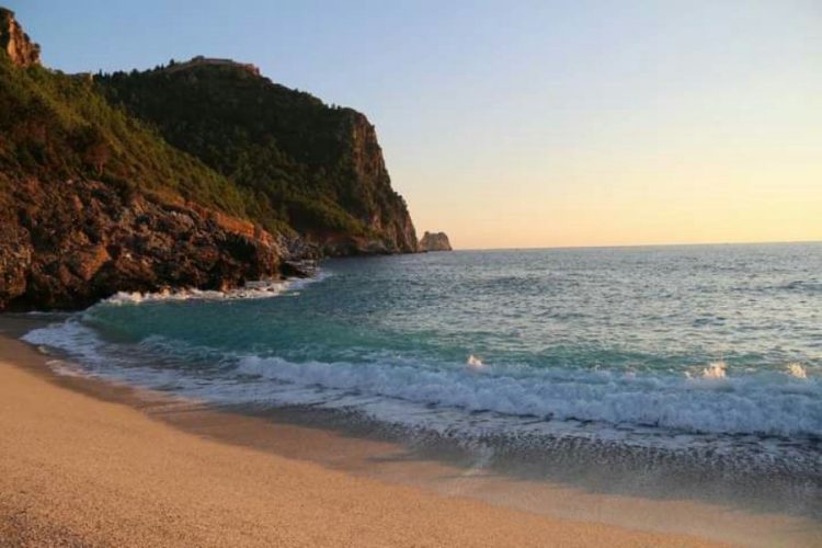 Этой осенью отели Турции столкнулись с необычной ситуацией