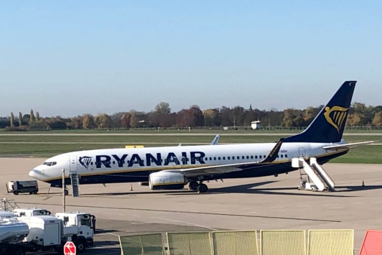 Аэропорты Европы начали требовать помощь настойчивее