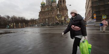 новость 08-12-2020 Санкт-Петербург максимально приблизился к полному локдауну