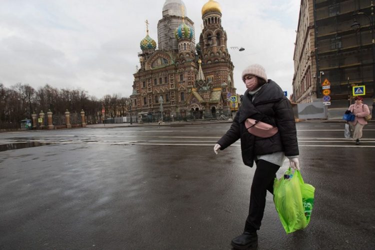 новость 08-12-2020 Санкт-Петербург максимально приблизился к полному локдауну