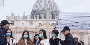 новость 14-12-2020 В европейских отелях во время карантина останавливались тысячи россиян