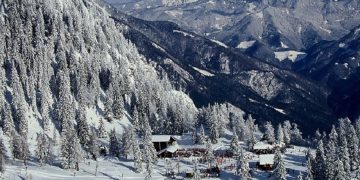 новость 28-12-2020 В Словении закрыли горнолыжный курорт, продолживший работу во время карантина